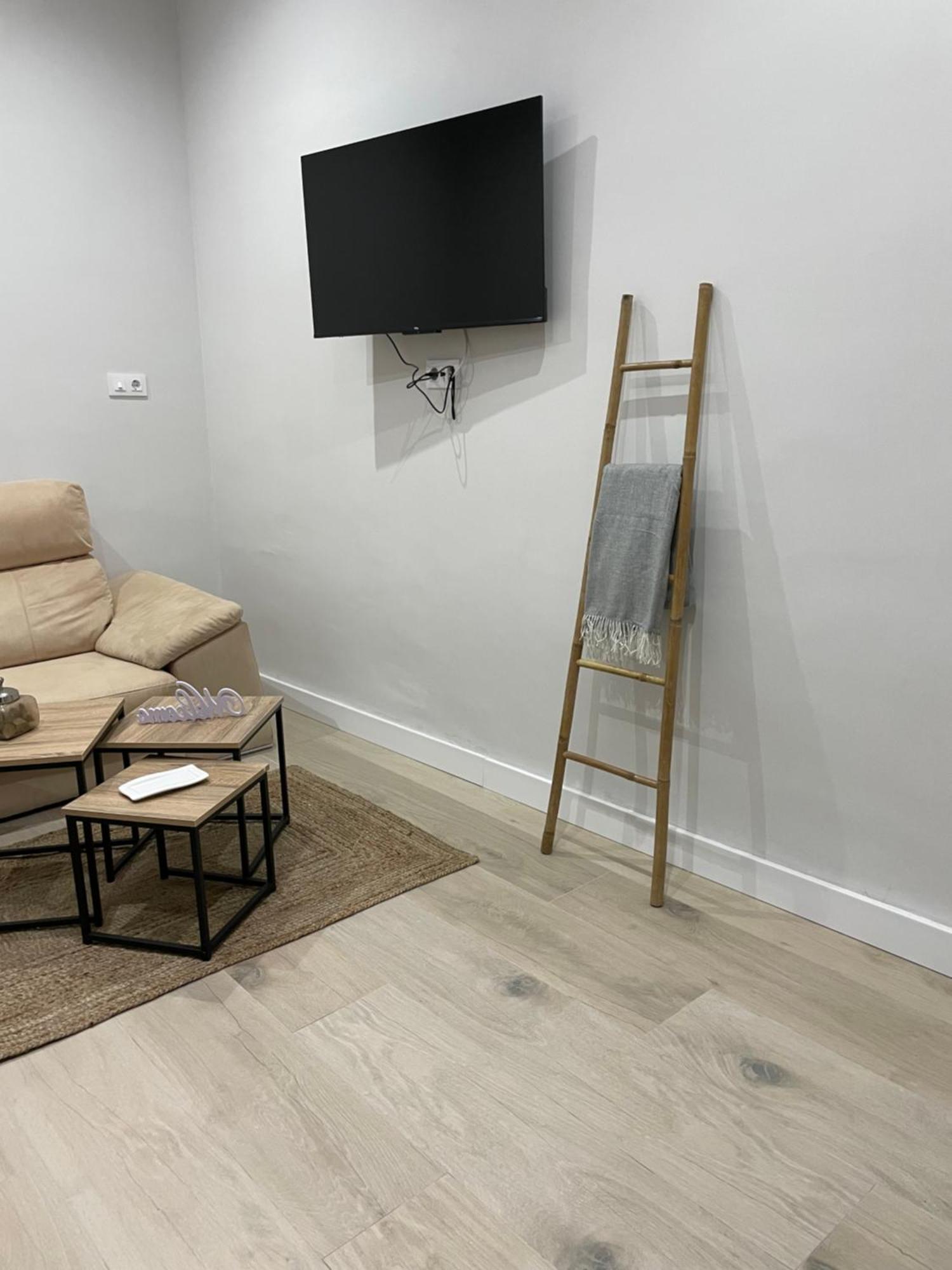 Apartment Corredera 3 *